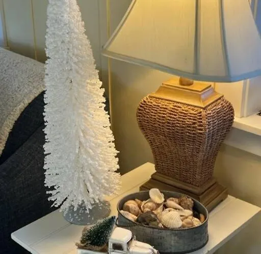 Botel Cozy Wintertime Nantucket Getaway Savanna