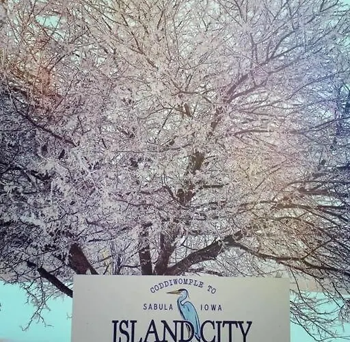 Botel Cozy Wintertime Nantucket Getaway Savanna