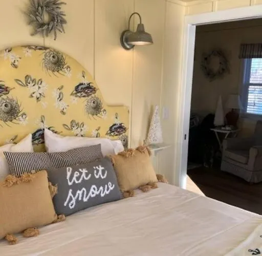 Botel Cozy Wintertime Nantucket Getaway Savanna